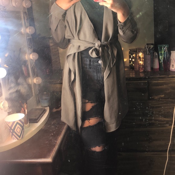 Jacket - Picture 2 of 6